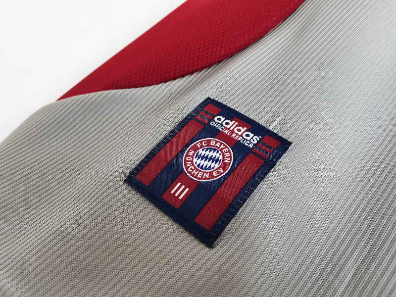 1998/99 Bayern Away Vintage 8A #4