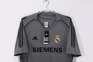2005 Real Madrid #5