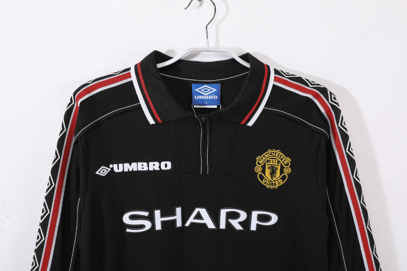 Long Sleeve: 1998/99 Manchester United Black 3B #6
