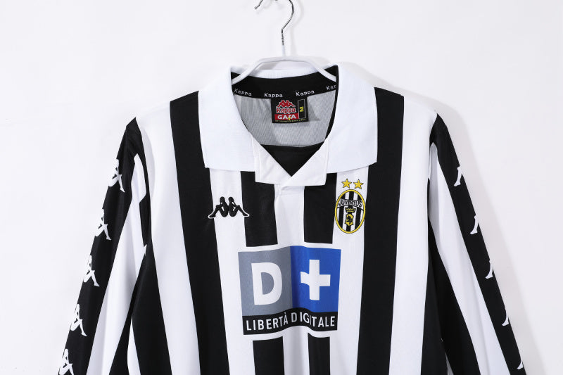 Long Sleeve: 1999/00 Juve Home Vintage 3B #6