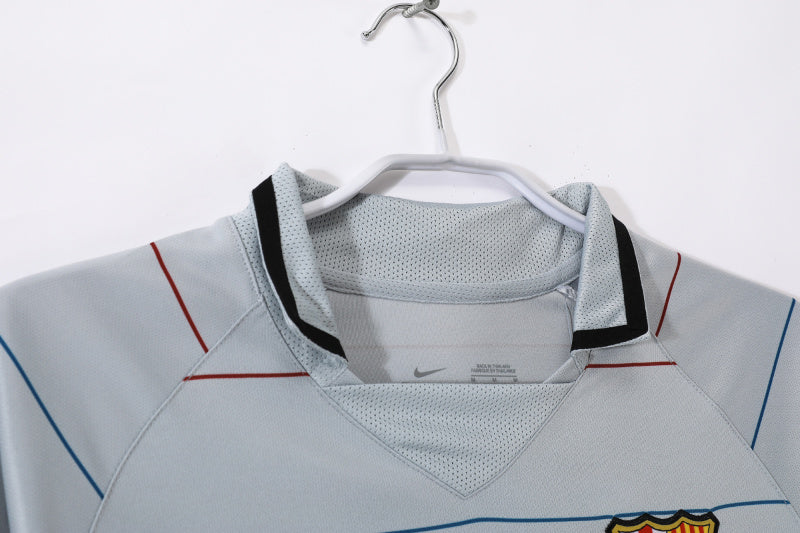 Long sleeves: Barcelona away 3B in 2003/04 #5
