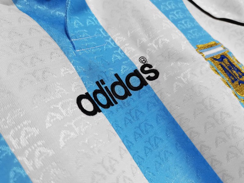 1996/97 Argentina Home 8A #7