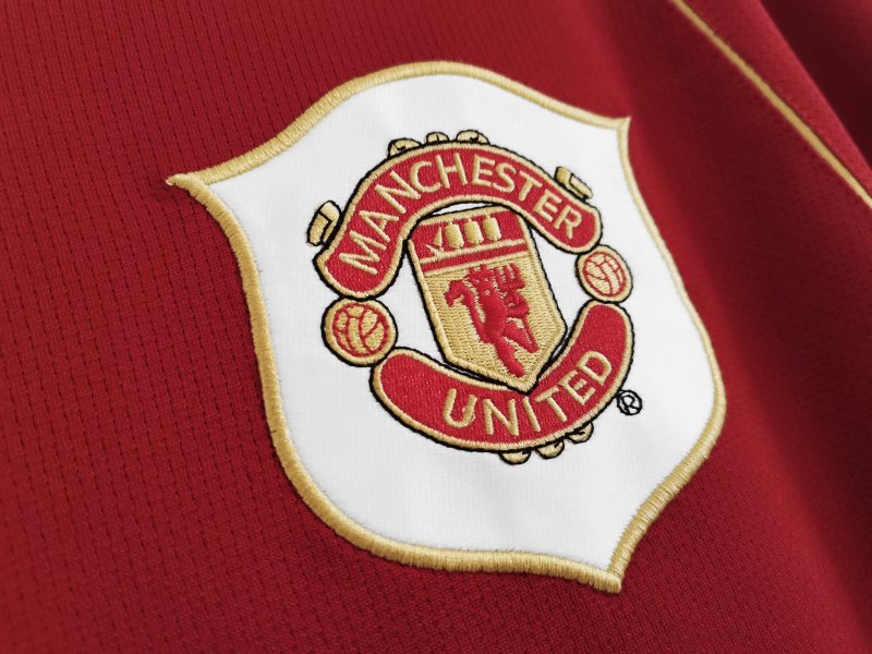 2006/07 Man Utd Home 8A #10
