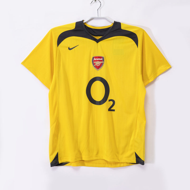 2005/06 Arsenal Away Retro 8A #9