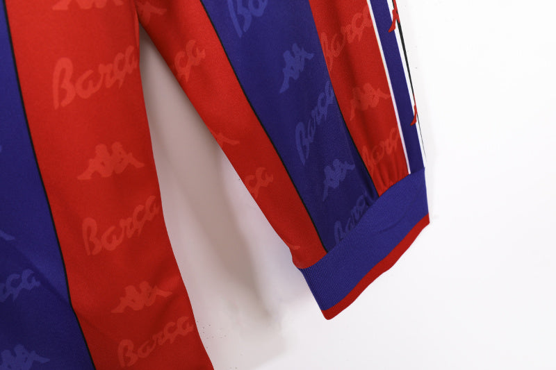 Long sleeves: Barcelona home 3B in 1995/97 #3