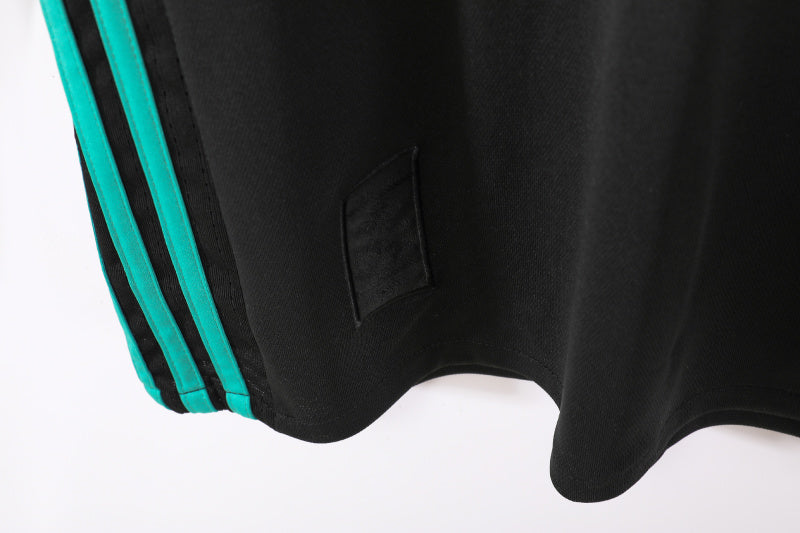 Long sleeves: Real Madrid away 3B for the 2017/18 season #5