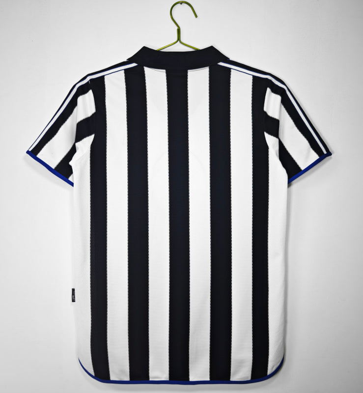 1999/00 Newcastle United Home Vintage 8A #12