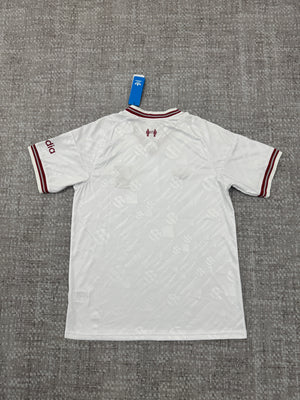 Liverpool - 26/27 Away