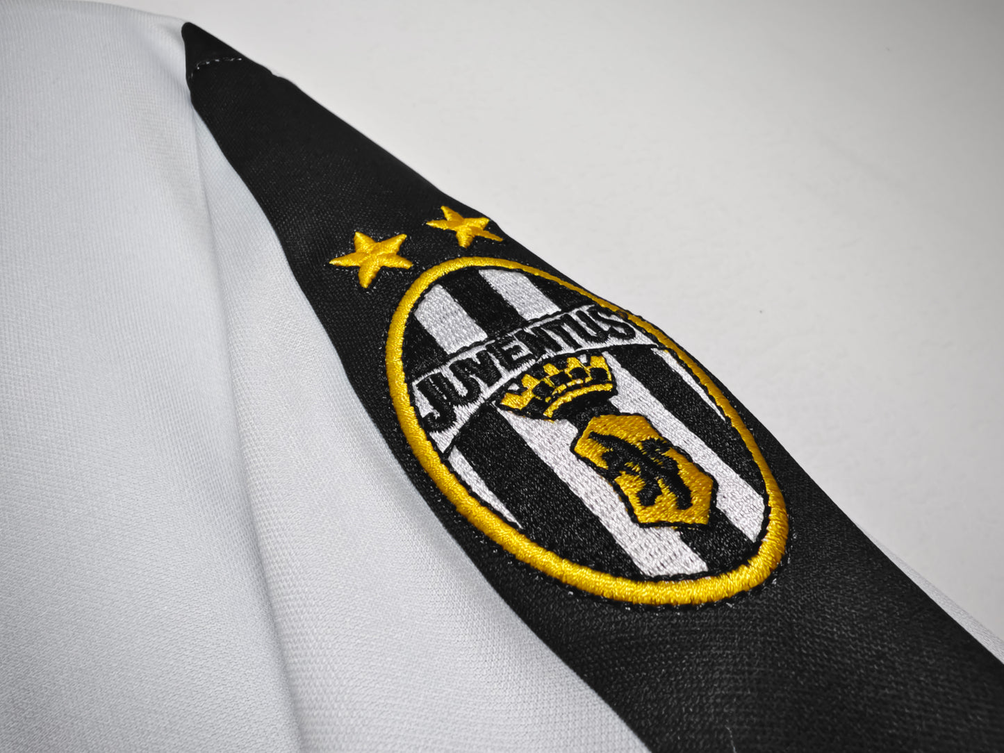 Juventus - 1998/1999 Home