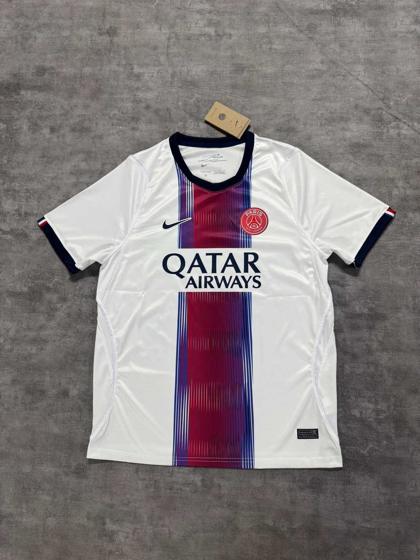 Paris Saint-Germain - 26/27 Away