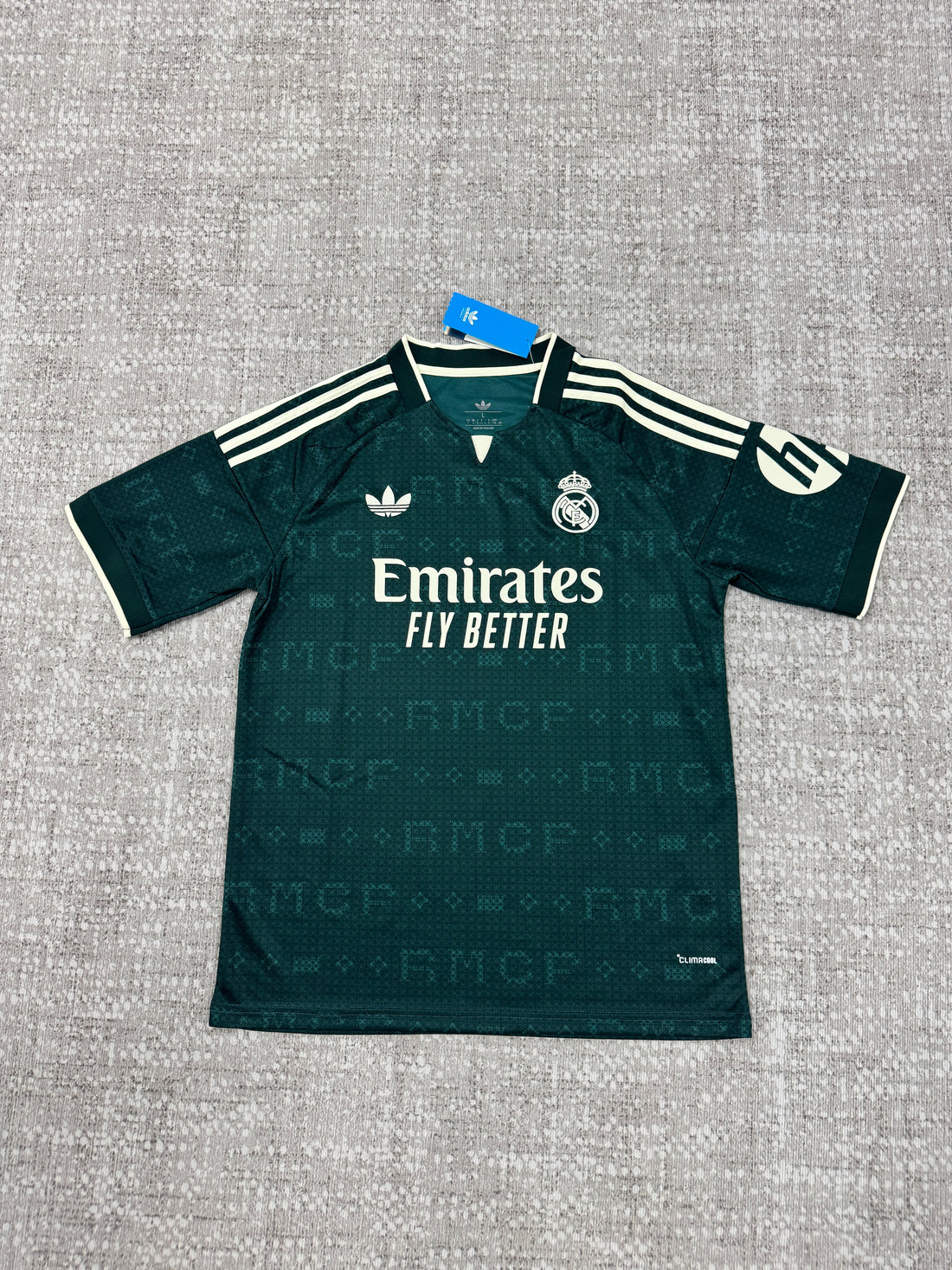 Real Madrid - 26/27 Away