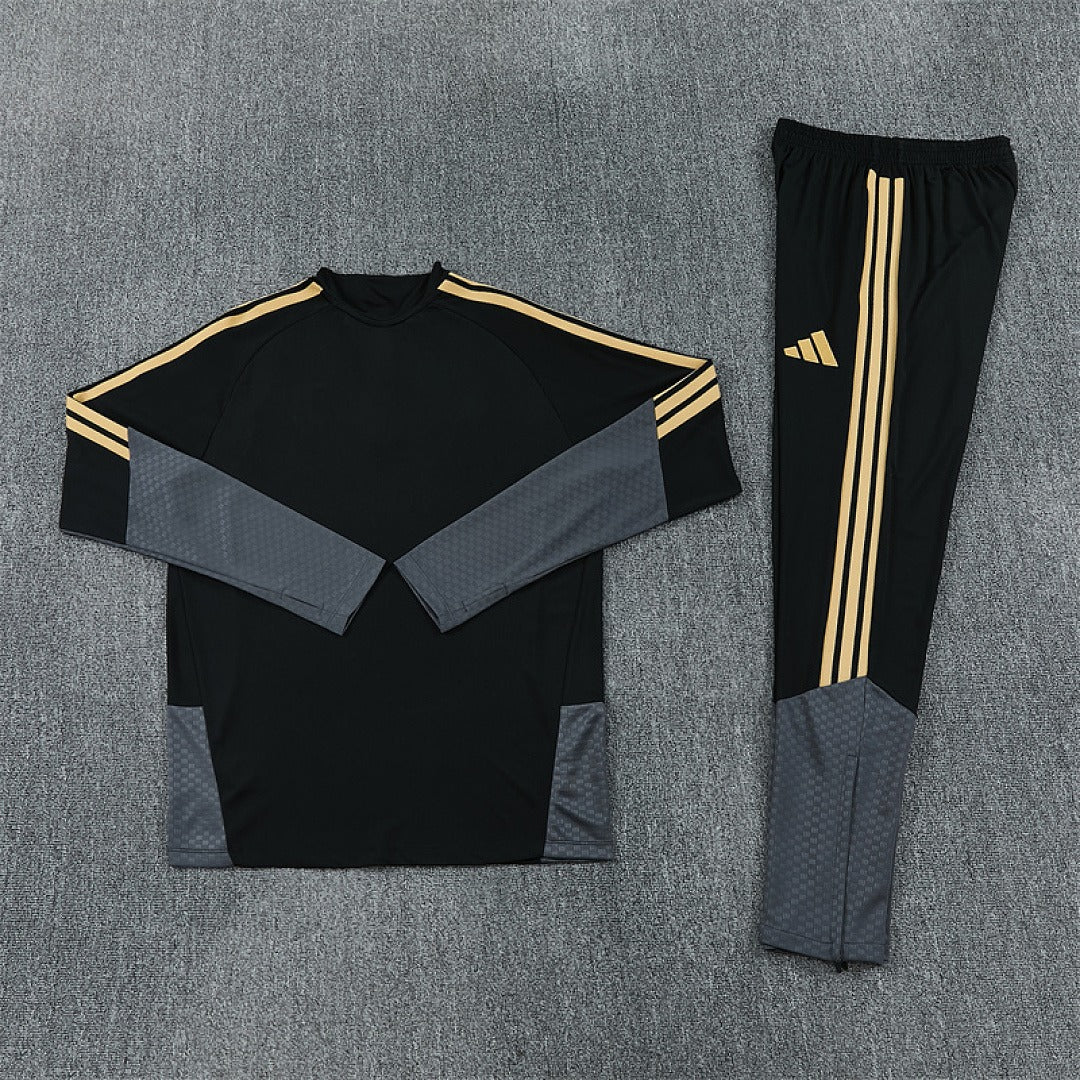Juventus - 26/27 Tracksuit
