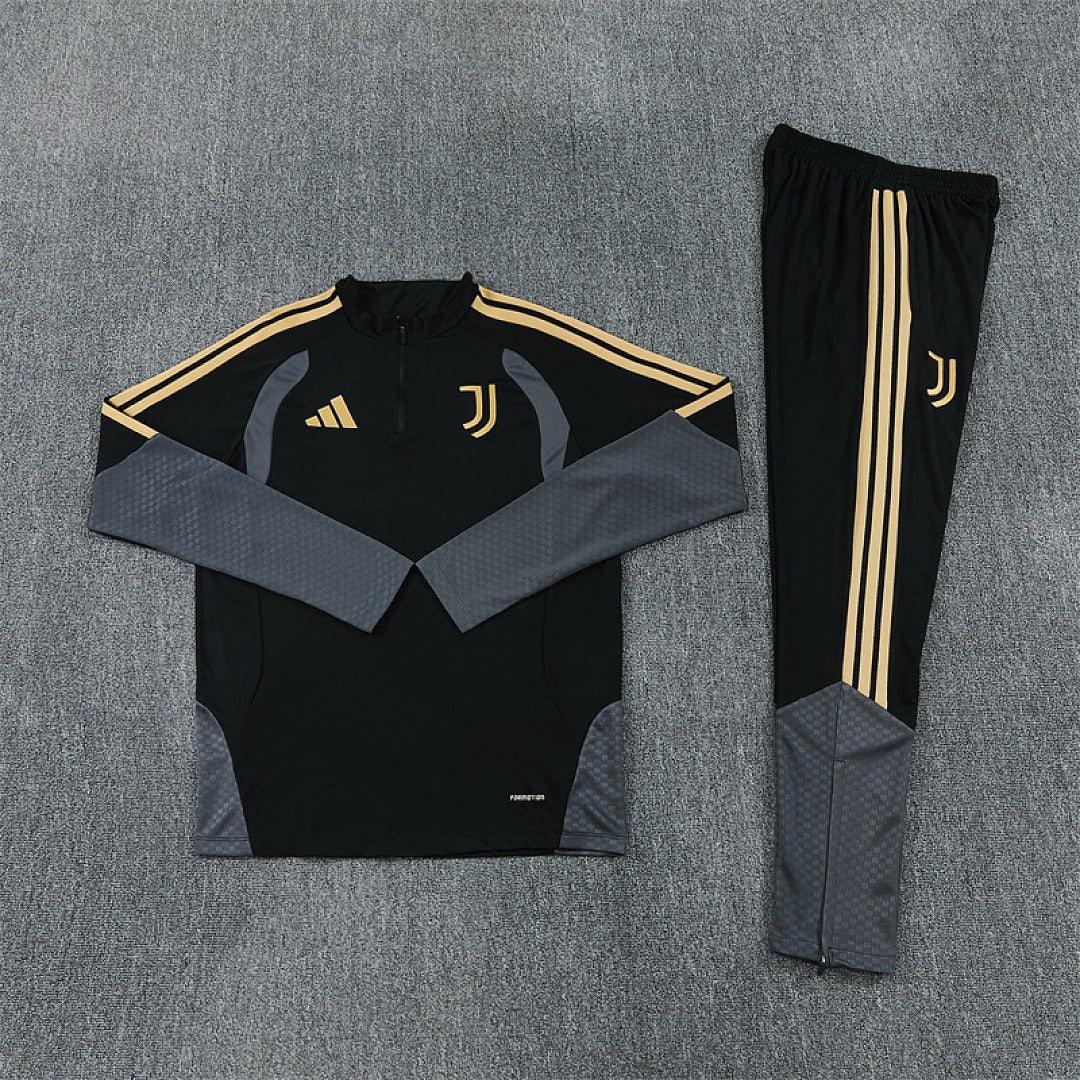 Juventus - 26/27 Tracksuit