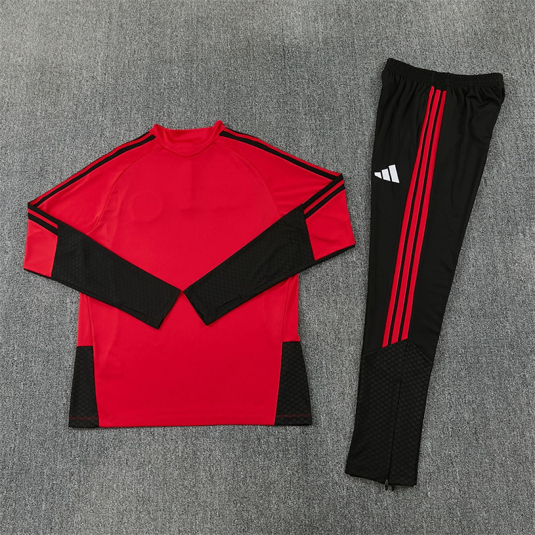 Manchester United - 26/27 Tracksuit