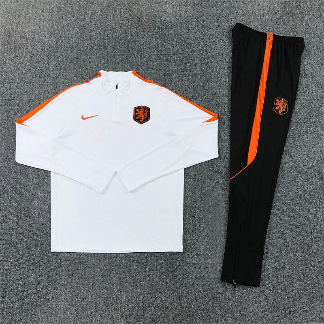 Netherlands - 26/27 Tracksuit