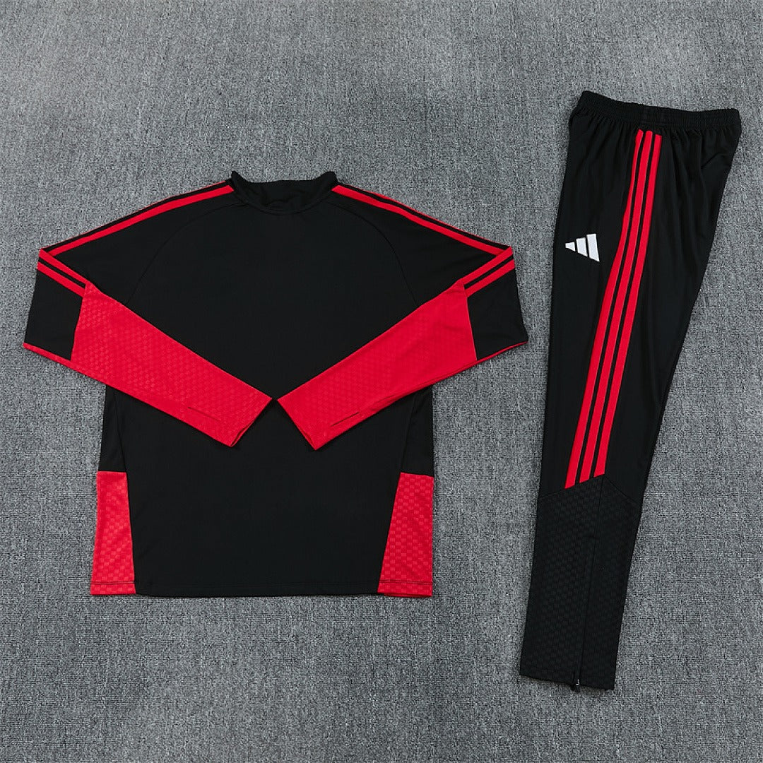 Manchester United - 26/27 Tracksuit