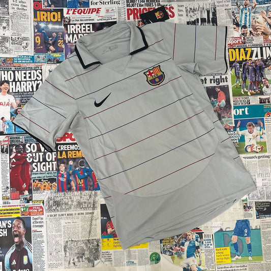 FC Barcelona - 03/04 Away - Ronaldinho
