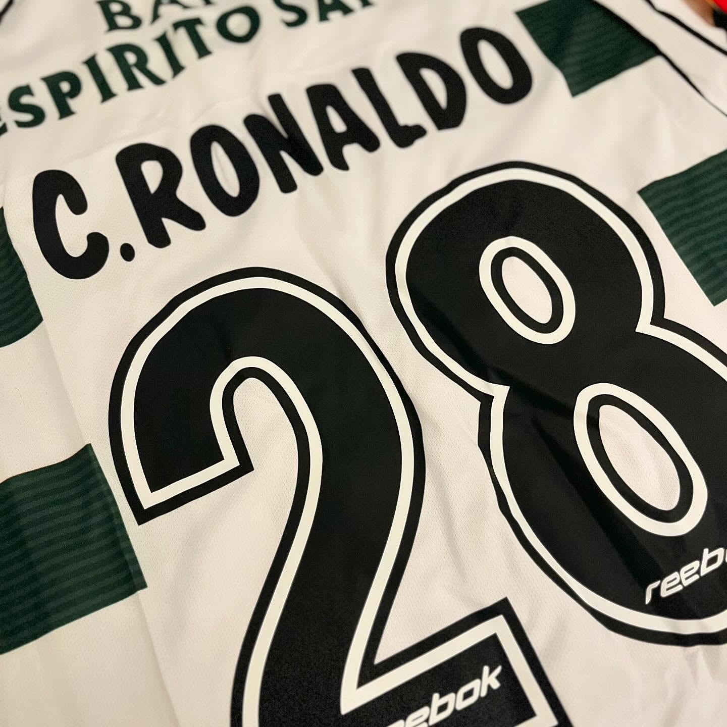 Sporting Lisbon - 03/04 Home - Cristiano Ronaldo