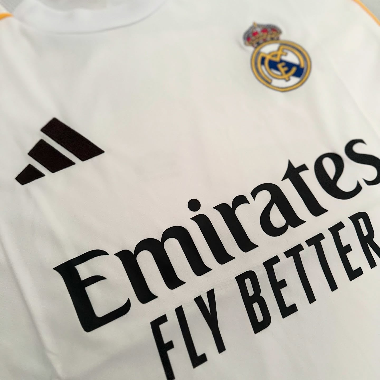 Real Madrid - 25/26 Home