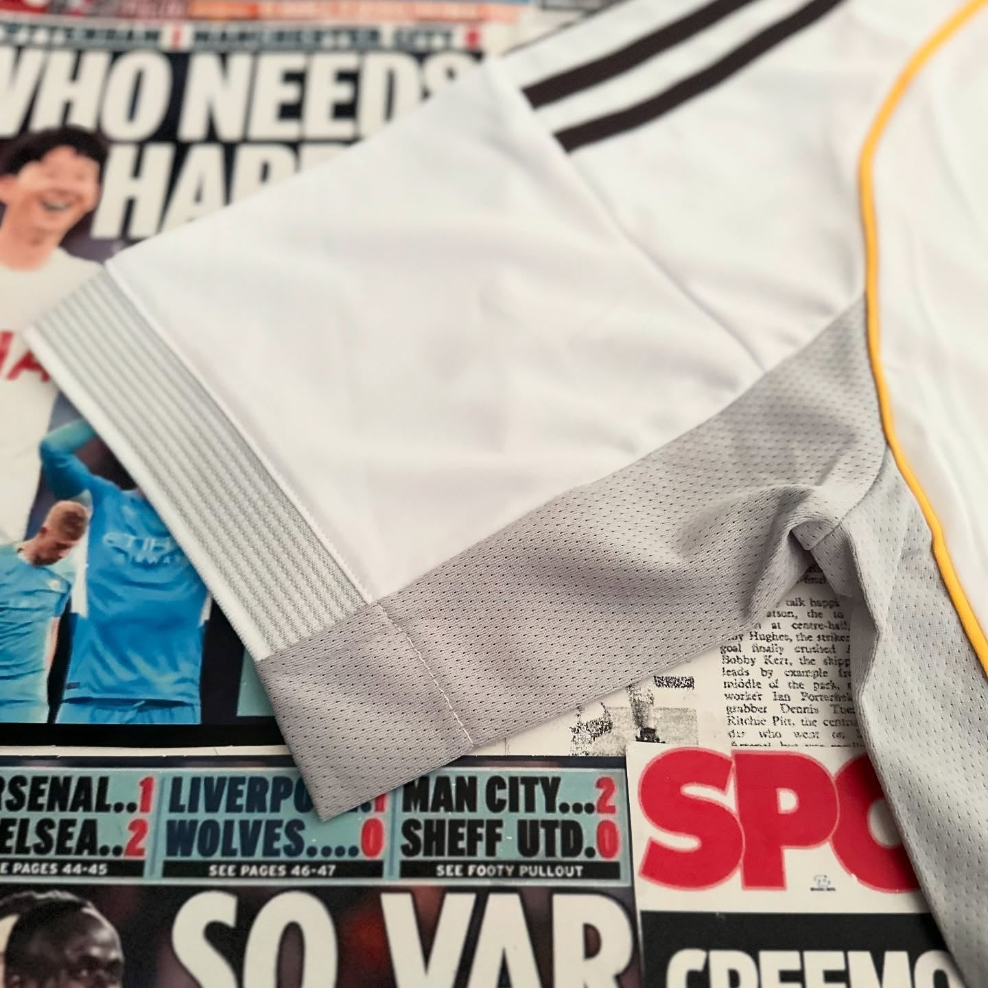 Real Madrid - 25/26 Home