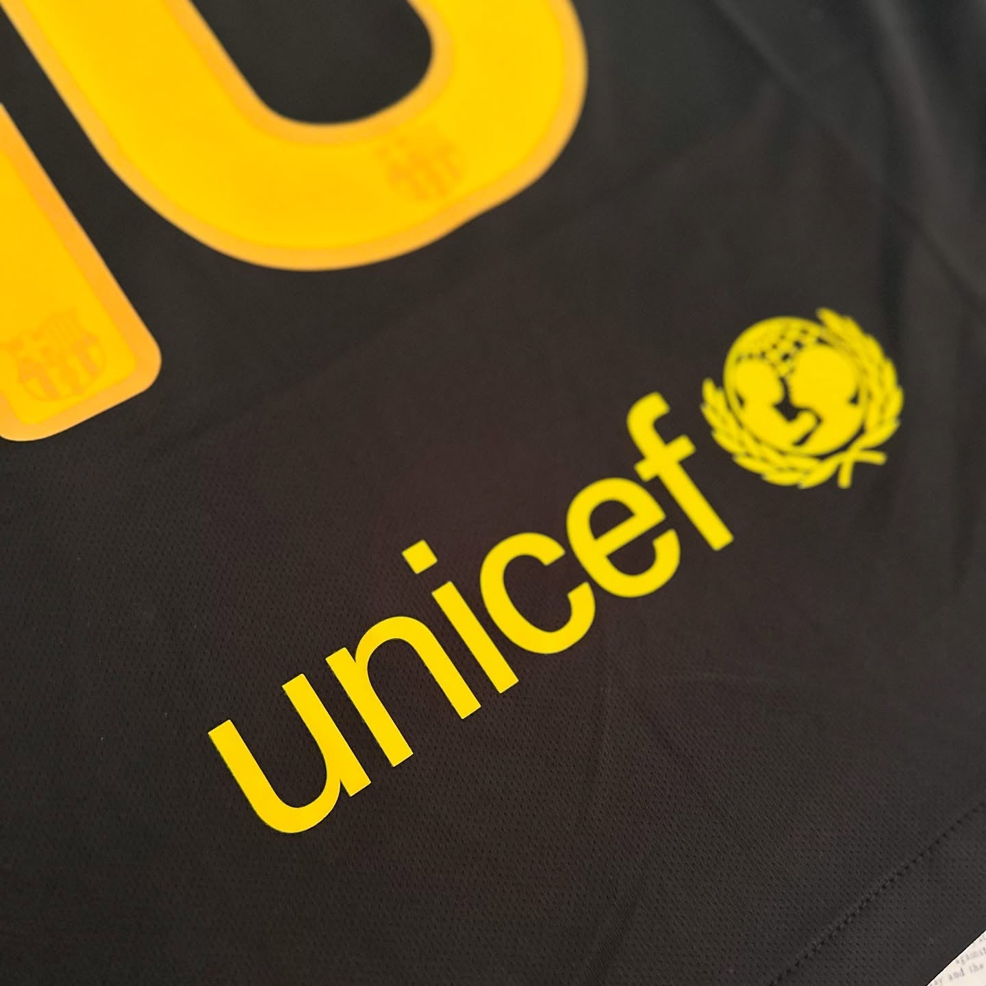 FC Barcelona - 11/12 Away - Lionel Messi