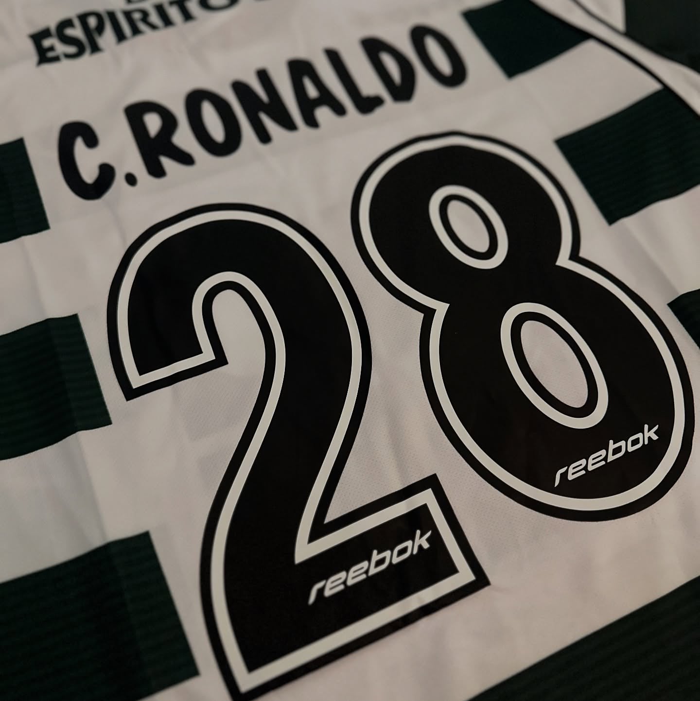 Sporting Lisbon - 03/04 Home - Cristiano Ronaldo