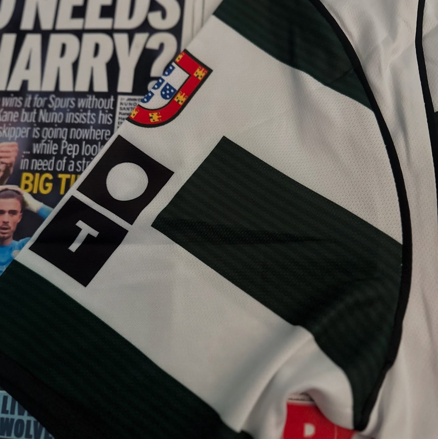 Sporting Lisbon - 03/04 Home - Cristiano Ronaldo