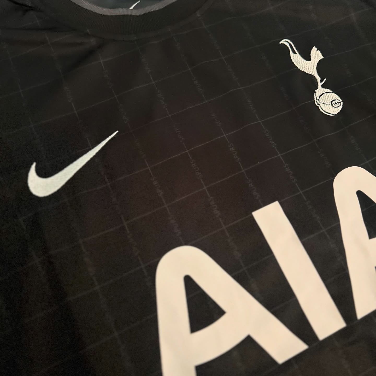 Tottenham - 25/26 Away