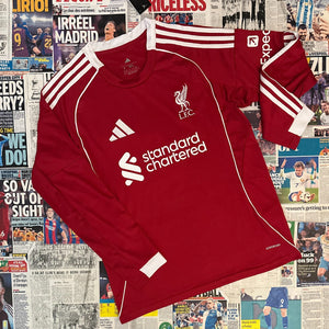 Liverpool FC - 25/26 Home - Isak