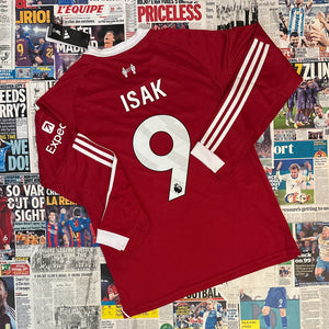 Liverpool FC - 25/26 Home - Isak